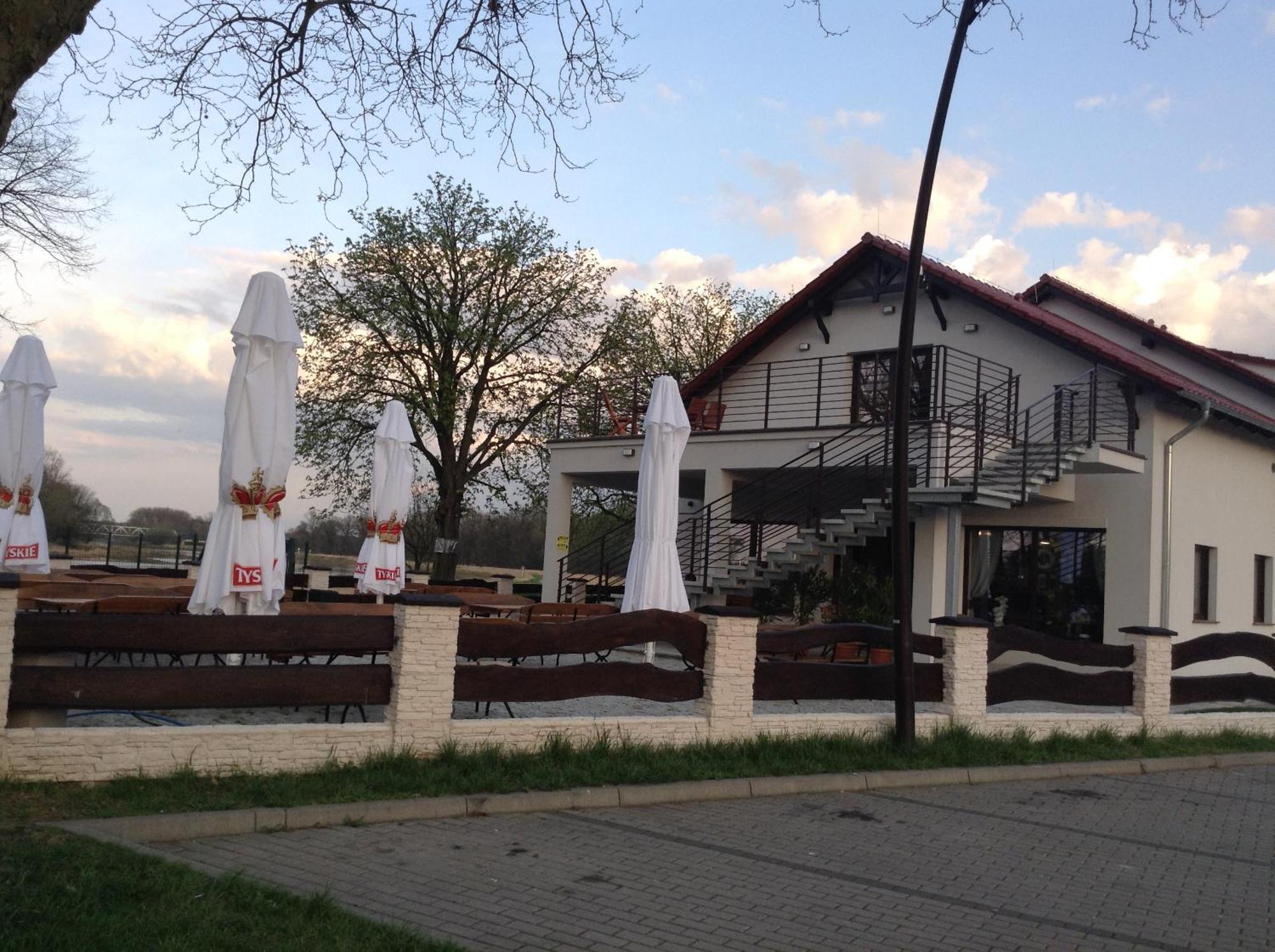 Pod Kotwica Bed and Breakfast Nowa Sol Exterior foto