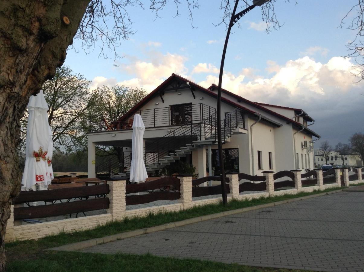Pod Kotwica Bed and Breakfast Nowa Sol Exterior foto