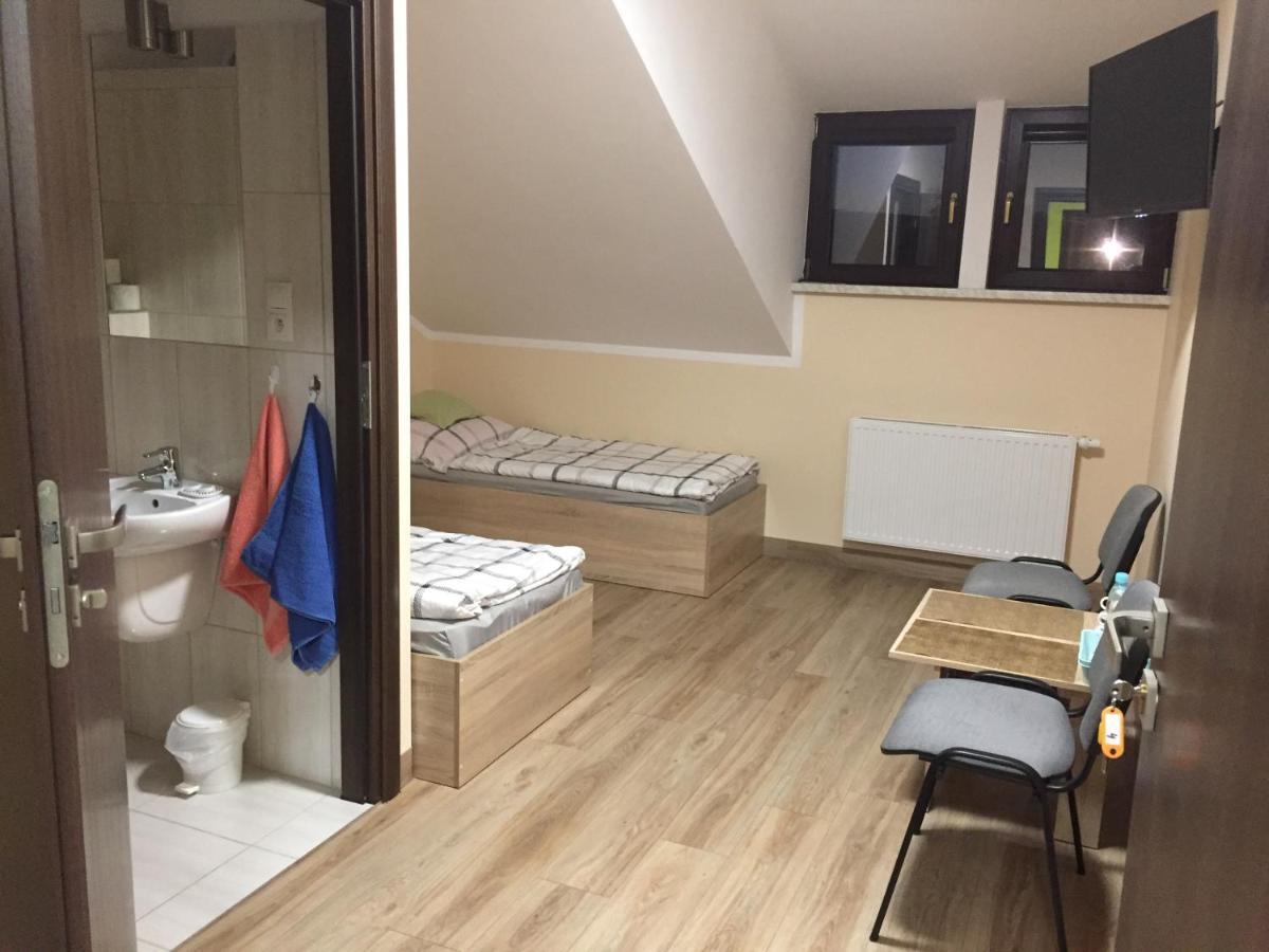 Pod Kotwica Bed and Breakfast Nowa Sol Exterior foto